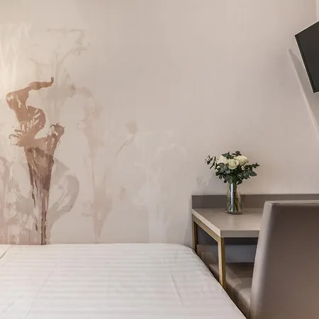 Flower Garden Otel