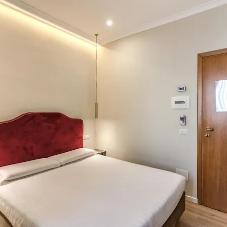 Flower Garden Hotel 3*