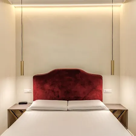 Flower Garden Hotel 3*