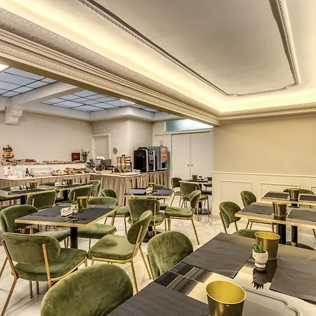 Hotel Flower Garden 3*