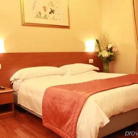Hotel Flower Garden