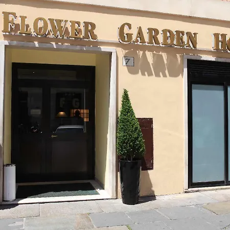 Flower Garden Hotel